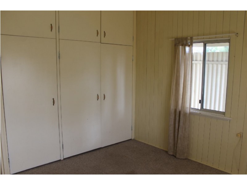 2 Loam Street, Dalby QLD 4405