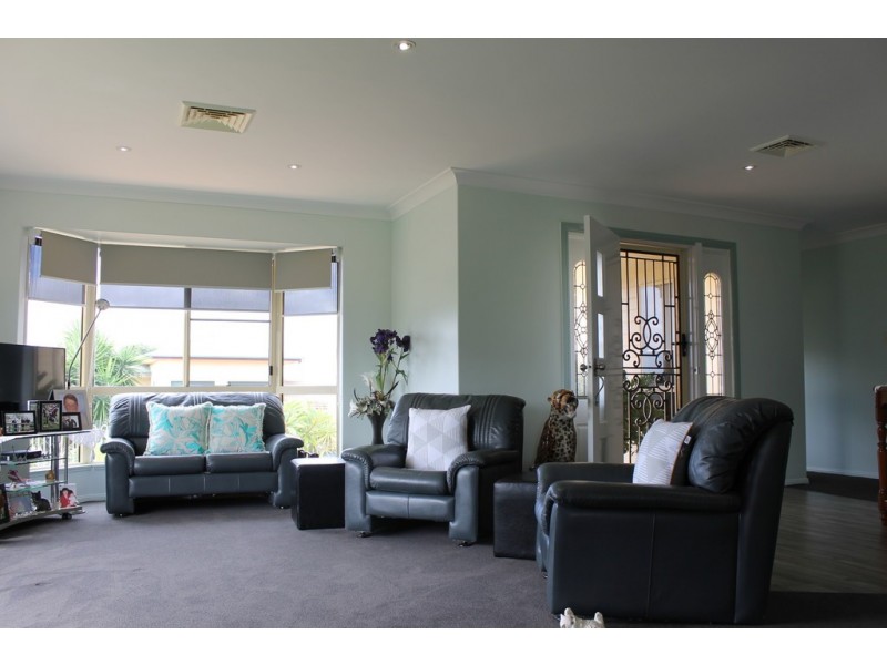 4 Agnes Street, Dalby QLD 4405