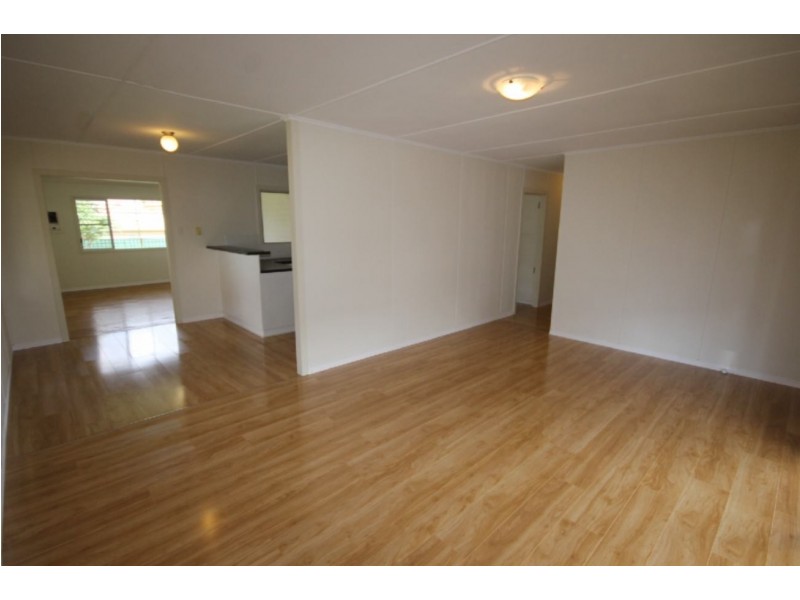 4 Bagot Street, Dalby QLD 4405