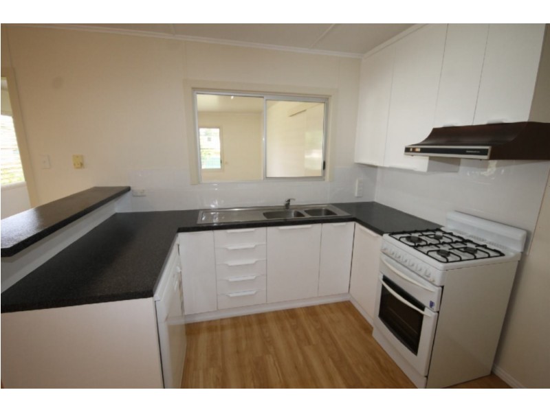 4 Bagot Street, Dalby QLD 4405