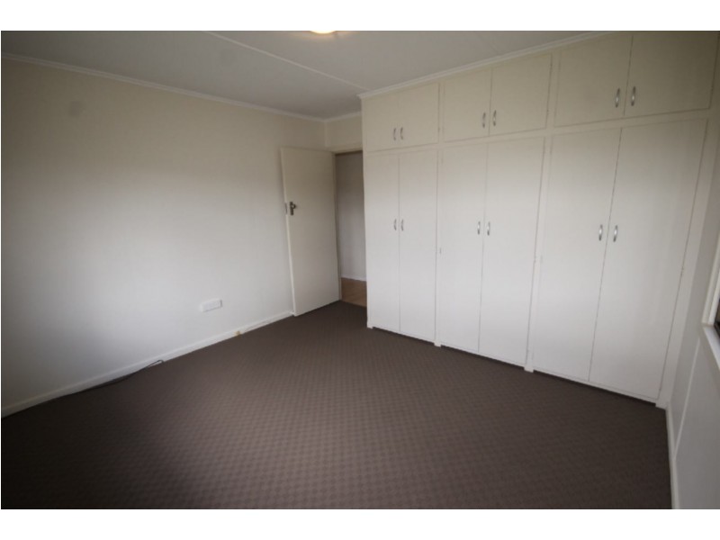 4 Bagot Street, Dalby QLD 4405