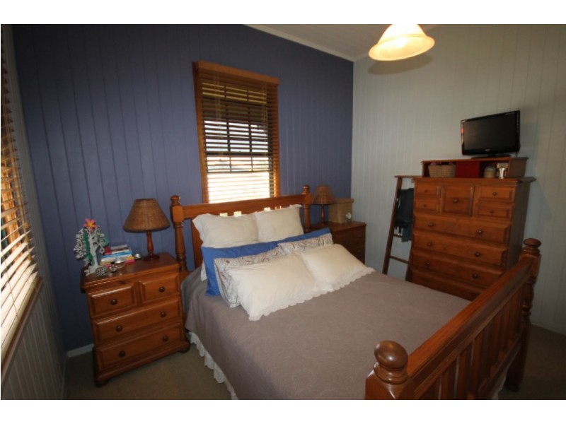 92 Orpen Street, Dalby QLD 4405