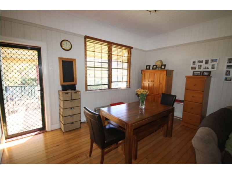 92 Orpen Street, Dalby QLD 4405
