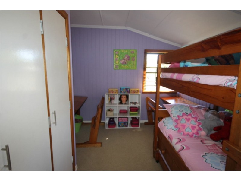 92 Orpen Street, Dalby QLD 4405