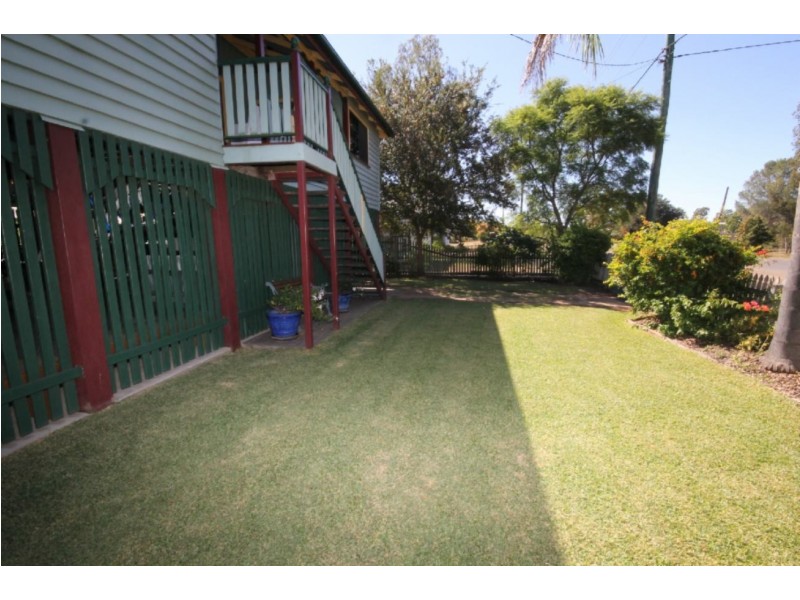 92 Orpen Street, Dalby QLD 4405