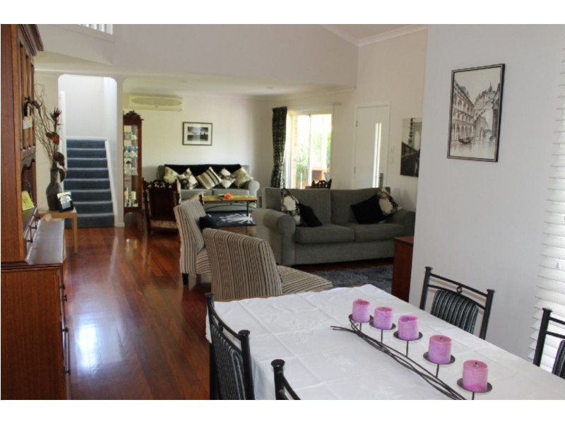 2/11 Fortescue Street, Dalby QLD 4405