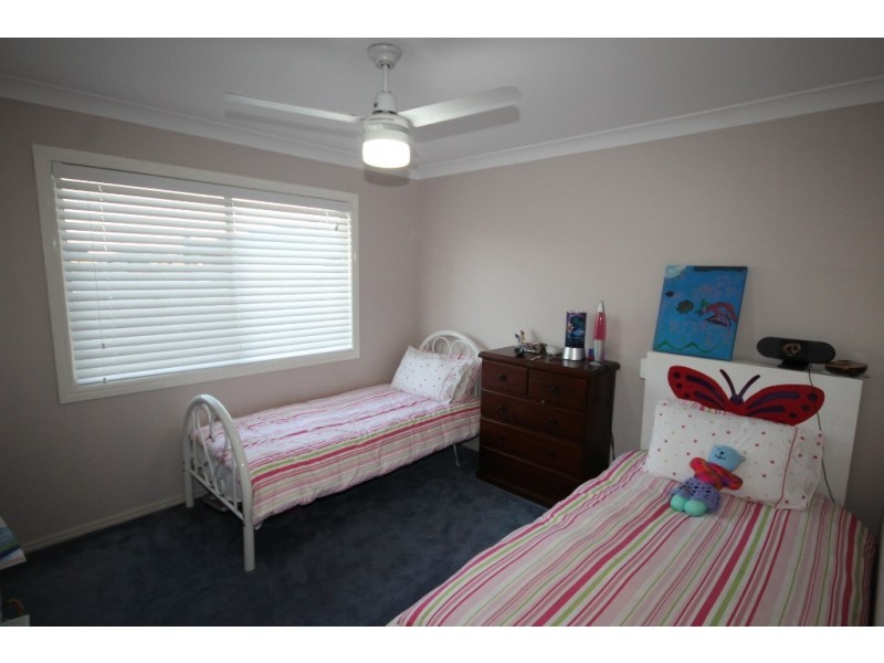 25 Leichhardt Ave, Dalby QLD 4405