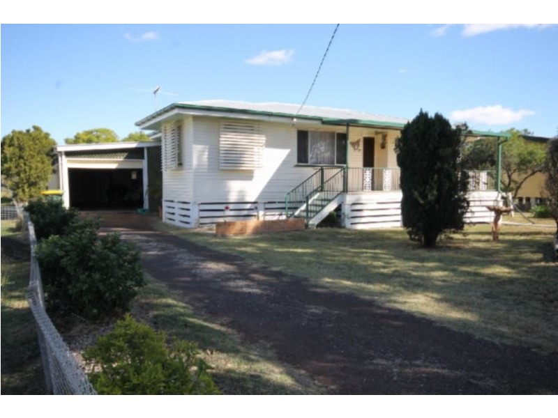 66 Palmer Street, Dalby QLD 4405