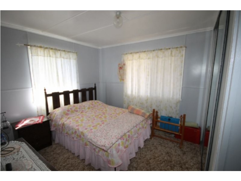 66 Palmer Street, Dalby QLD 4405