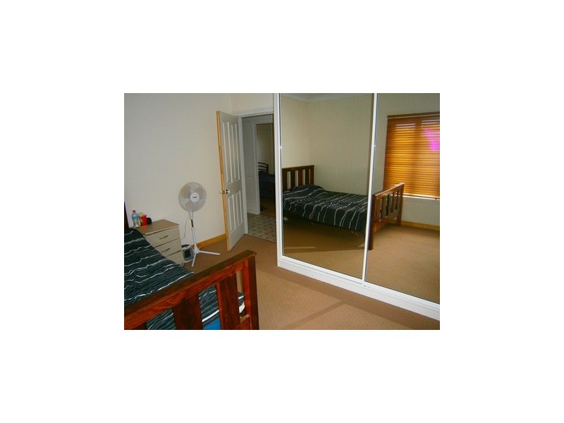 9 Lindsay Street, Dalby QLD 4405