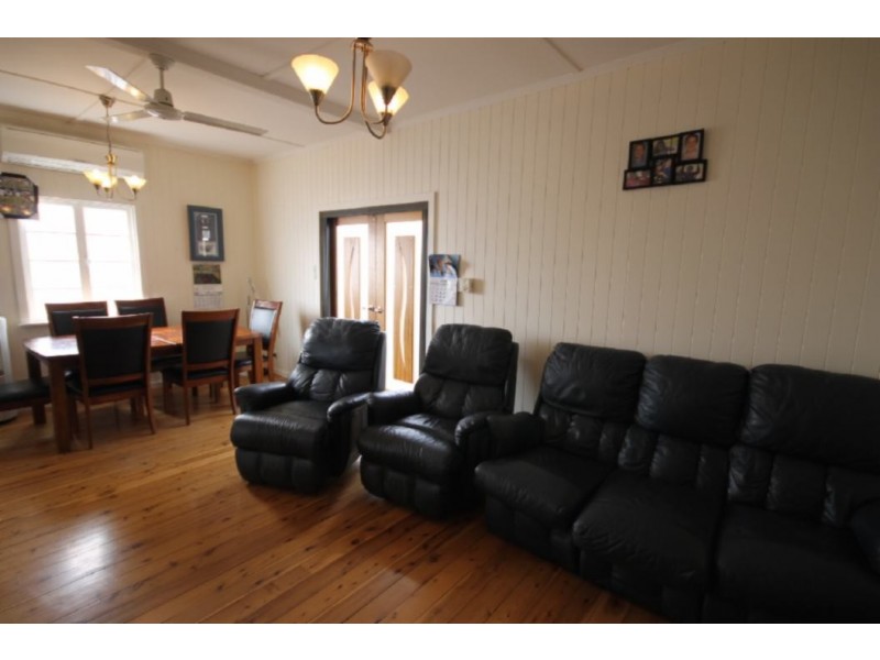 28 Garrow Street, Dalby QLD 4405