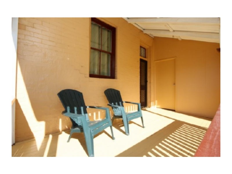 16 Matheson Street, Dalby QLD 4405