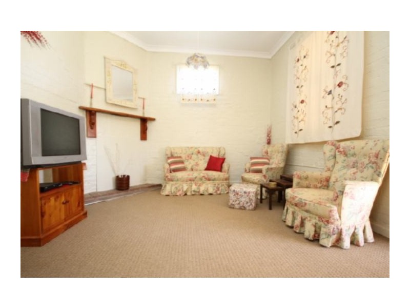 16 Matheson Street, Dalby QLD 4405