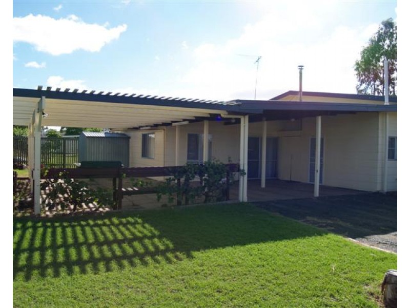 104 Pratten Street, Dalby QLD 4405