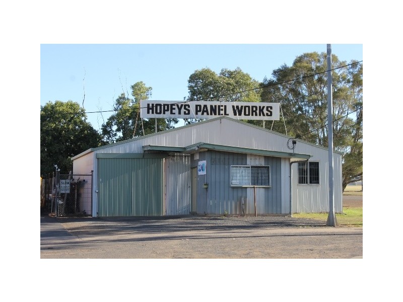 24 Nicholson Street, Dalby QLD 4405