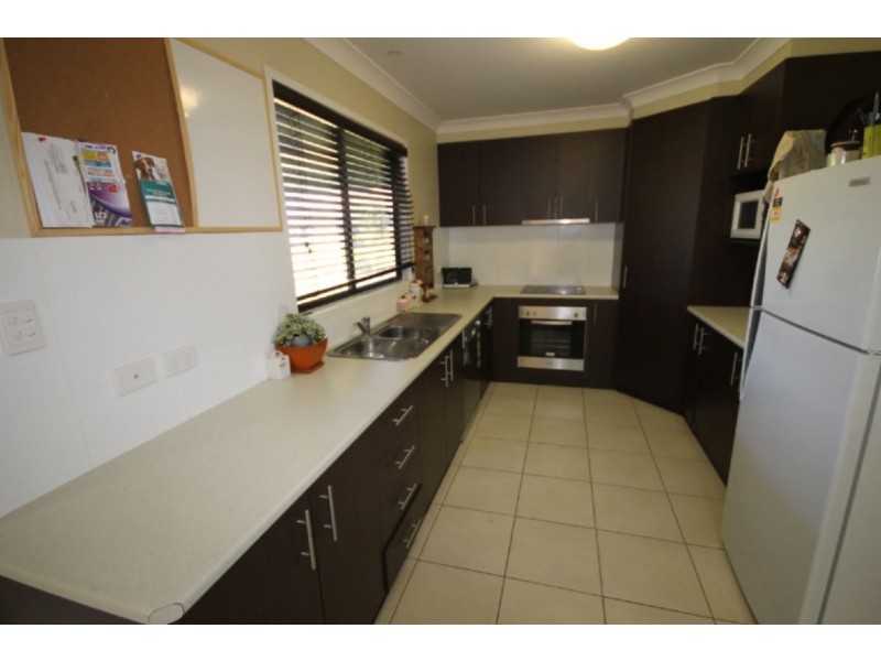 26 Katherine Street, Dalby QLD 4405