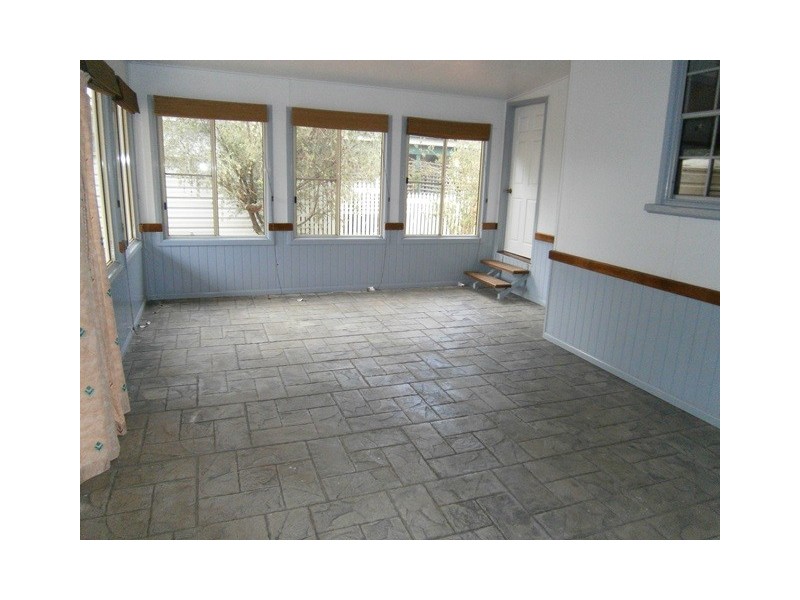 4 Bird Street, Dalby QLD 4405