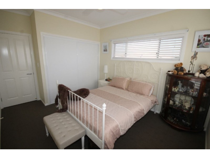 85 Southern Cross Drive, Dalby QLD 4405