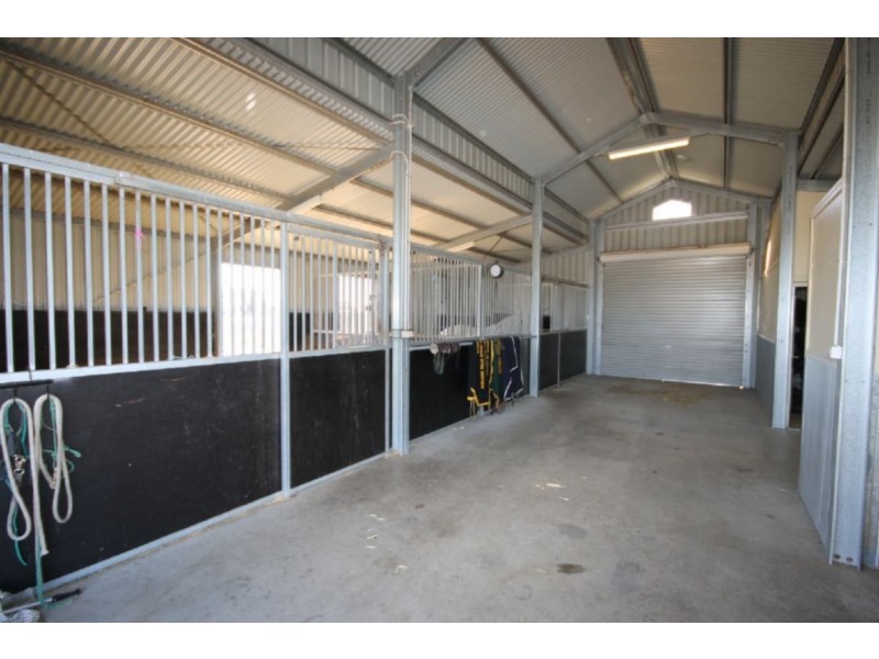 85 Southern Cross Drive, Dalby QLD 4405