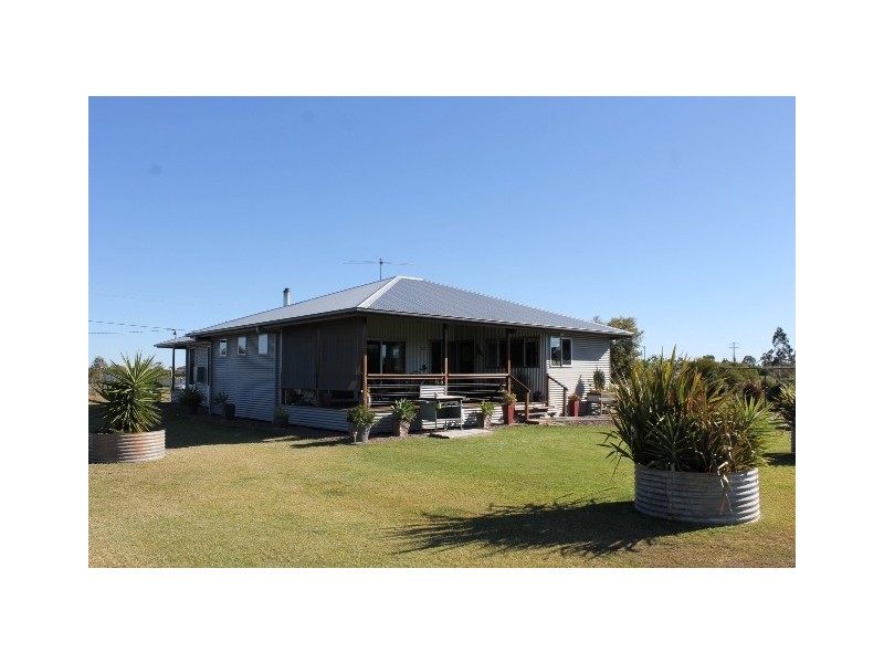 63 Seymours Rd, Dalby QLD 4405
