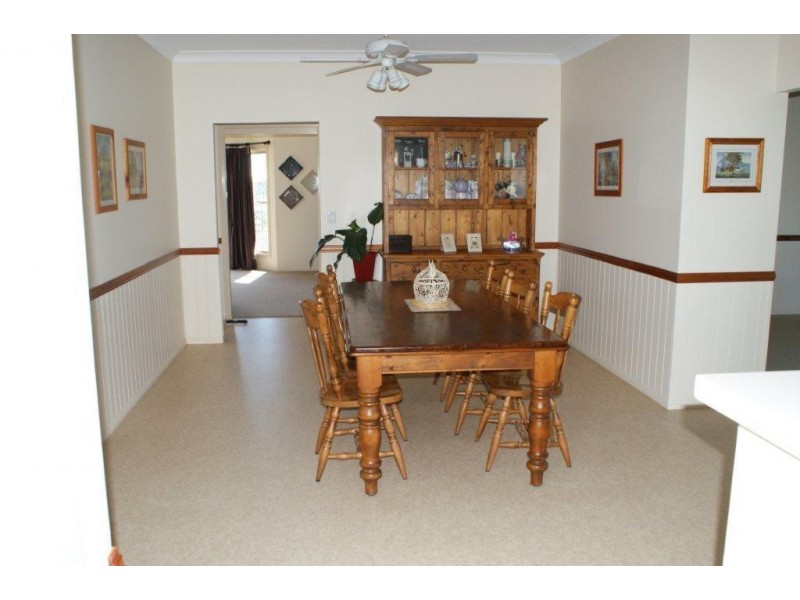 20 Diamond Drive, Dalby QLD 4405