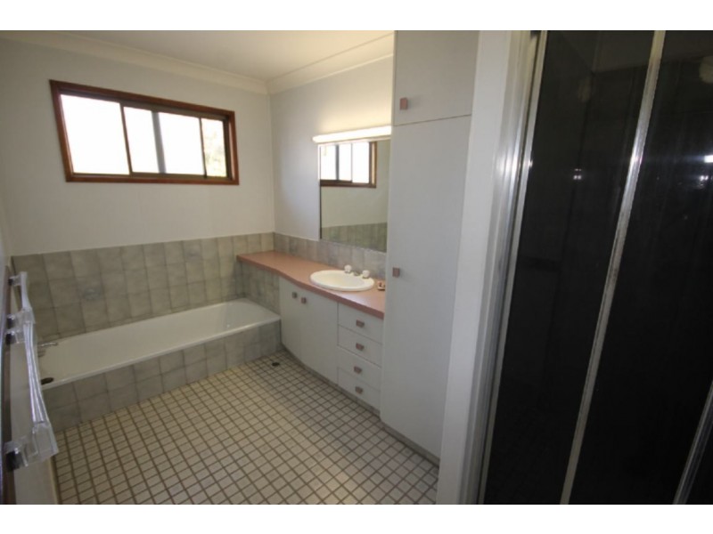 90 Owen Street, Dalby QLD 4405