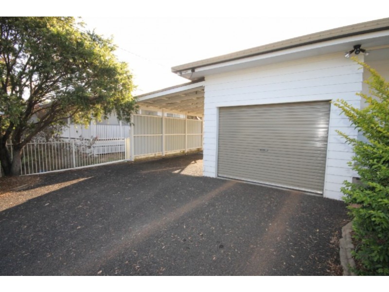 90 Owen Street, Dalby QLD 4405