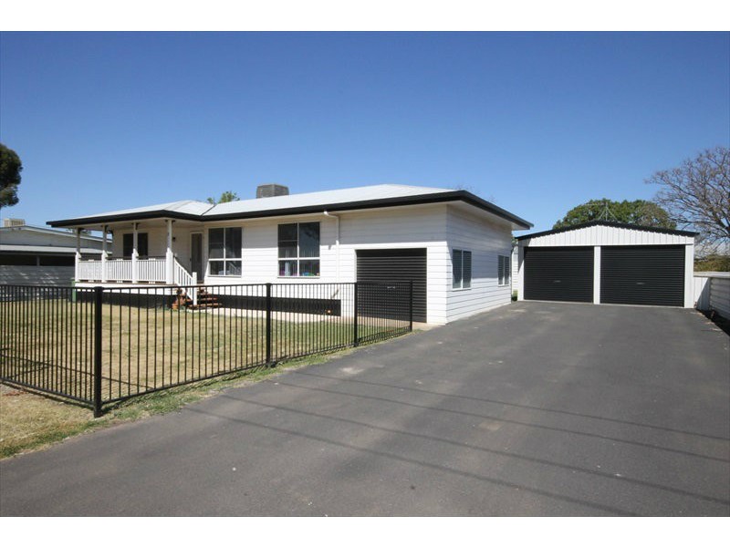 3 Bligh Street, Dalby QLD 4405