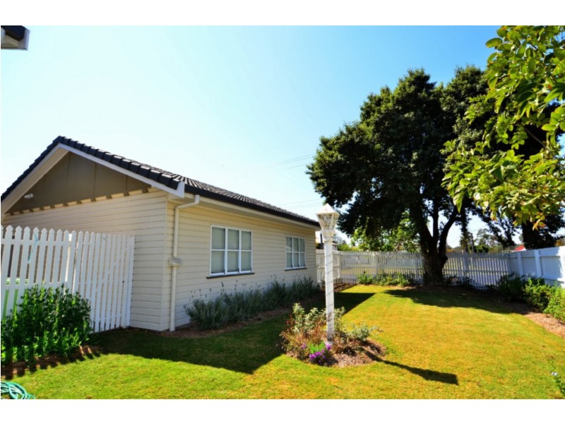 28 Myall Street, Dalby QLD 4405