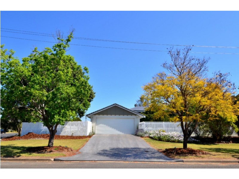 28 Myall Street, Dalby QLD 4405