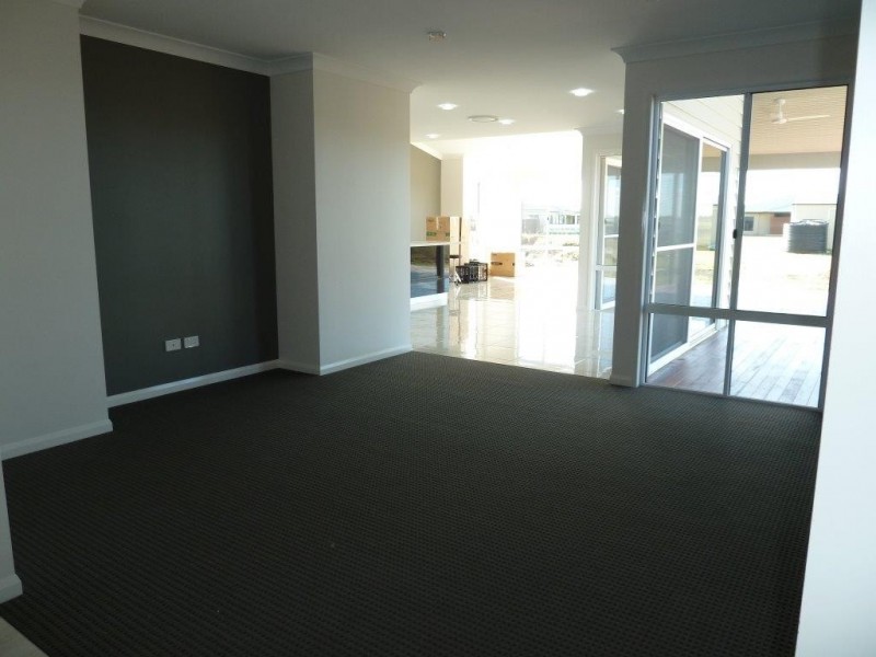 55 Diamond Drive, Dalby QLD 4405