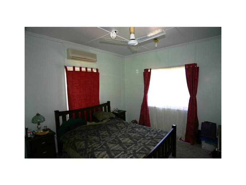 4 Garrow Street, Dalby QLD 4405