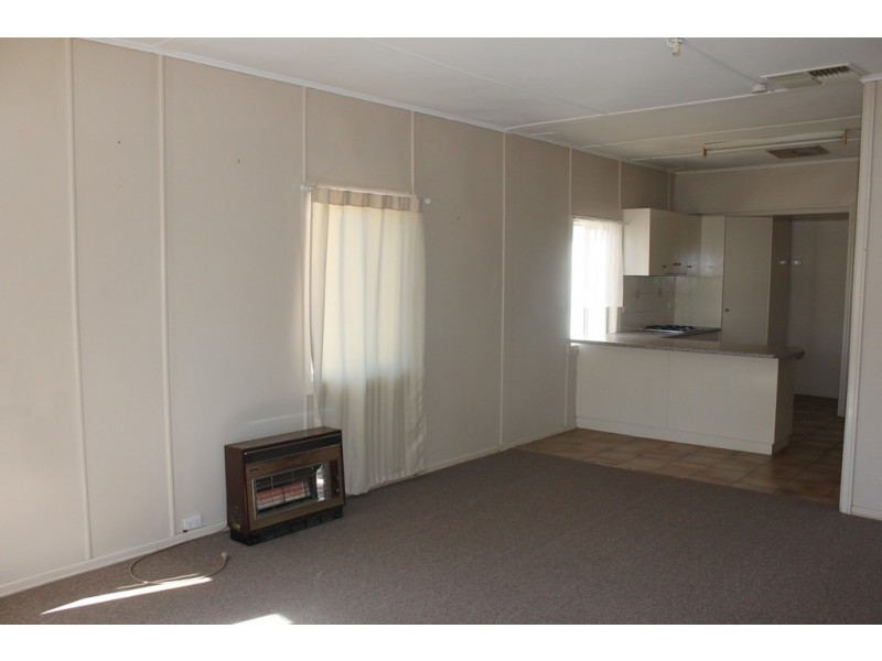 22 Etty Street, Dalby QLD 4405