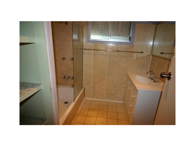 22 Etty Street, Dalby QLD 4405
