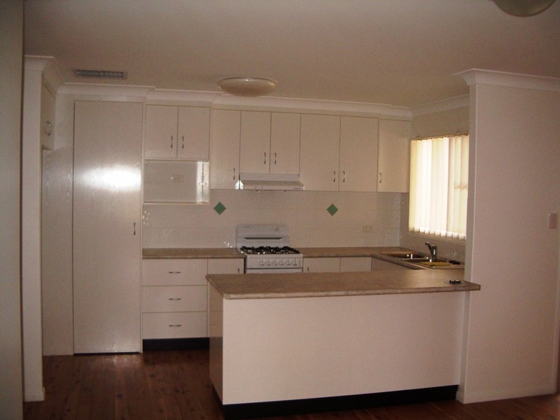 2/112 Condamine Street, Dalby QLD 4405