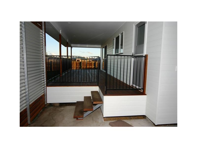 1 GLEN EAGLES DRIVE, Dalby QLD 4405