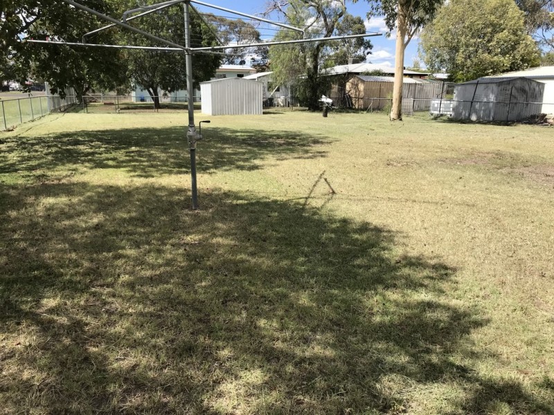 19 Etty Street, Dalby QLD 4405