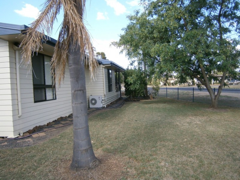 88 Curtis Street, Dalby QLD 4405