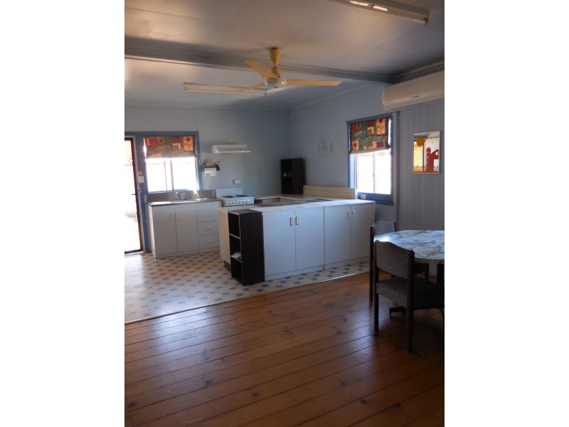 19 BAGOT STREET, Dalby QLD 4405