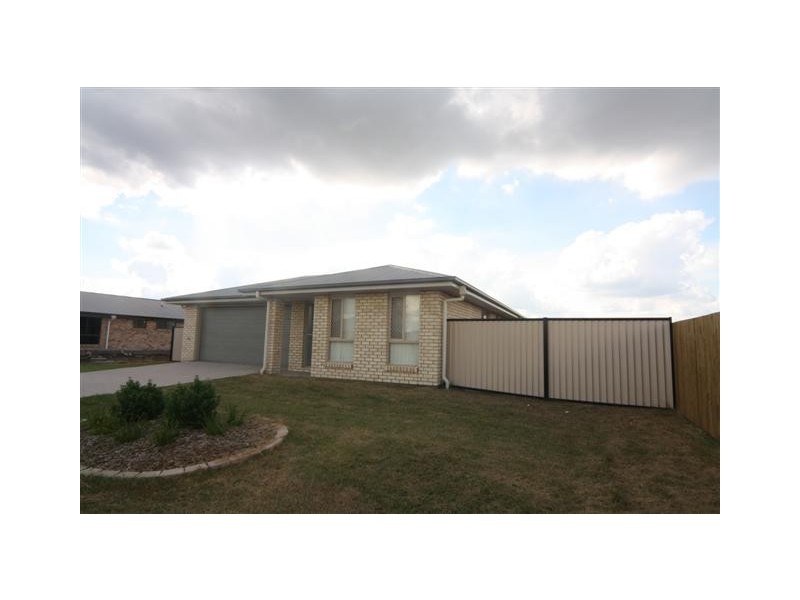 65 Diggers Drive, Dalby QLD 4405