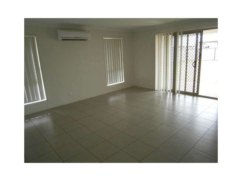 65 Diggers Drive, Dalby QLD 4405