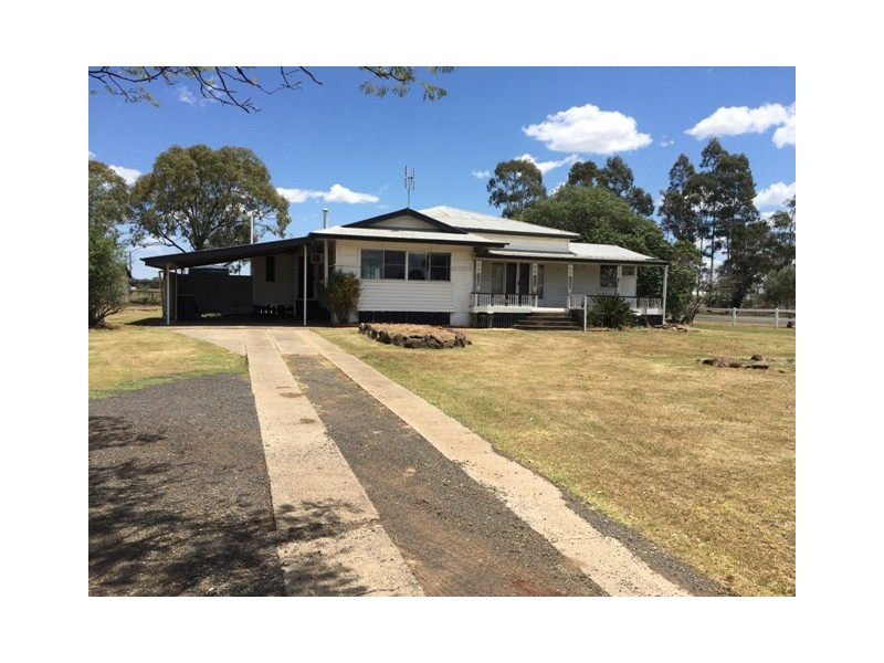 43 Jandowae Road, Dalby QLD 4405