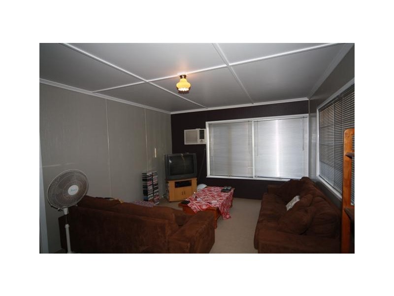 11 Homebush Street, Dalby QLD 4405