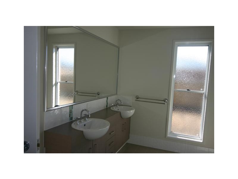 3 TRENTWOOD PDE, Dalby QLD 4405