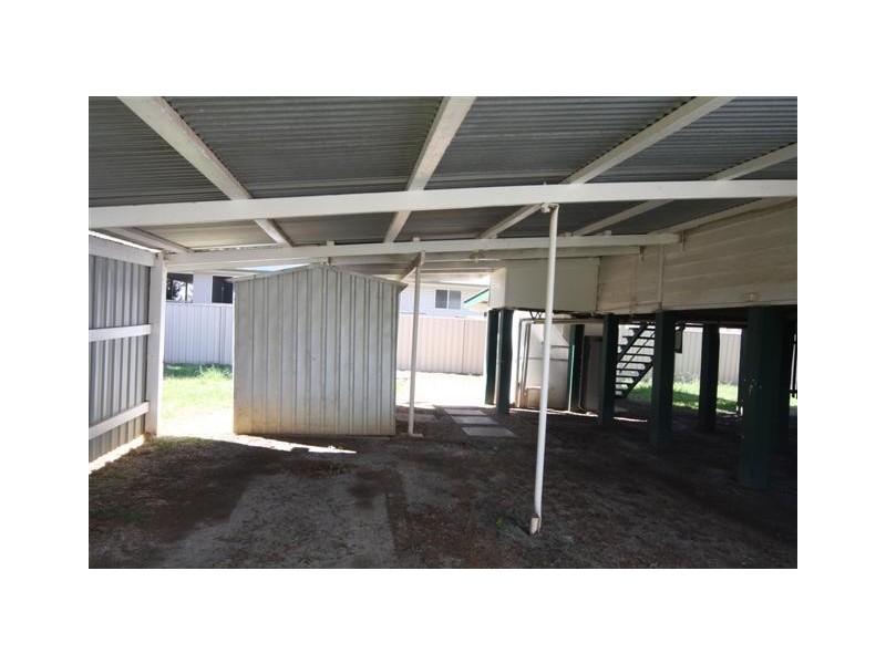 9 Amos Street, Dalby QLD 4405