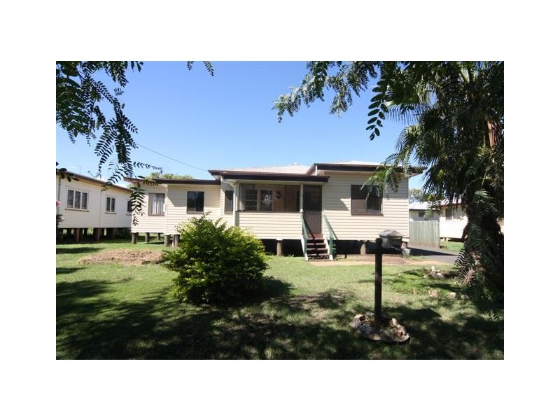 77 Myall Street, Dalby QLD 4405