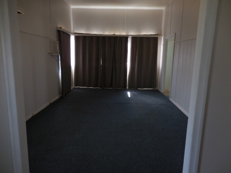 10 Alice Street, Dalby QLD 4405