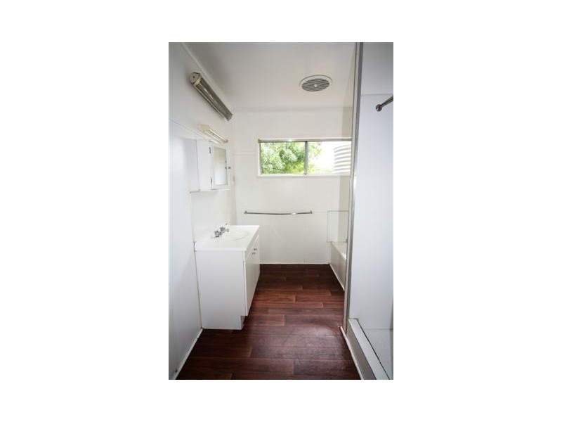 98 Wood Street, Dalby QLD 4405