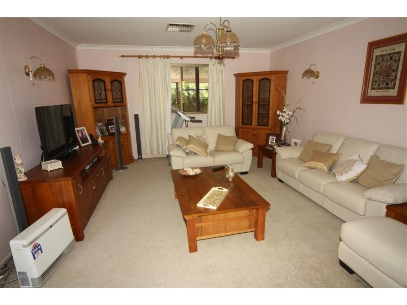 69 Charles Street, Dalby QLD 4405