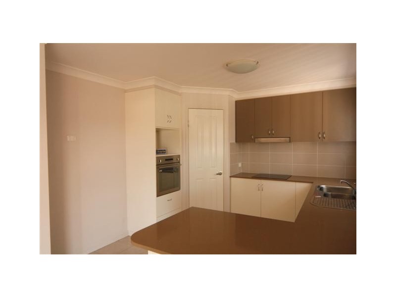 2A St Andrews Chase, Dalby QLD 4405